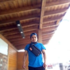 Meet your Posher, Francis